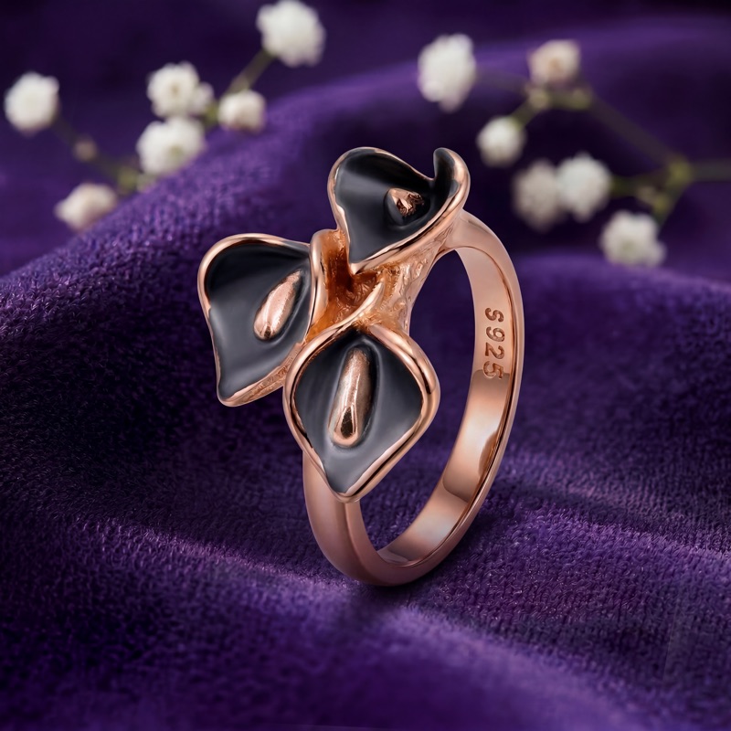 Vyanika Three Petals Floral Ring