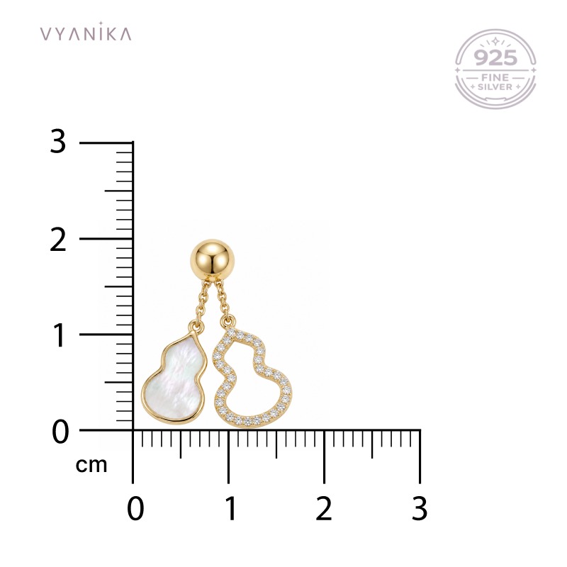 Vyanika Dual Heart Pearl Drop Pendant