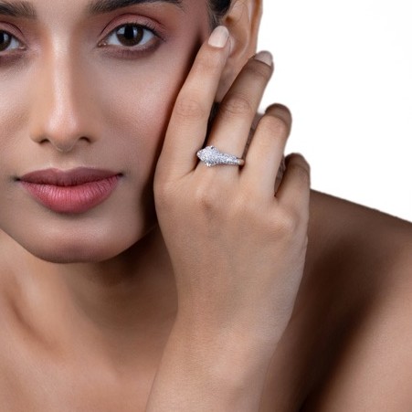 Vyanika Panther Luxe Ring – Crystal Studded