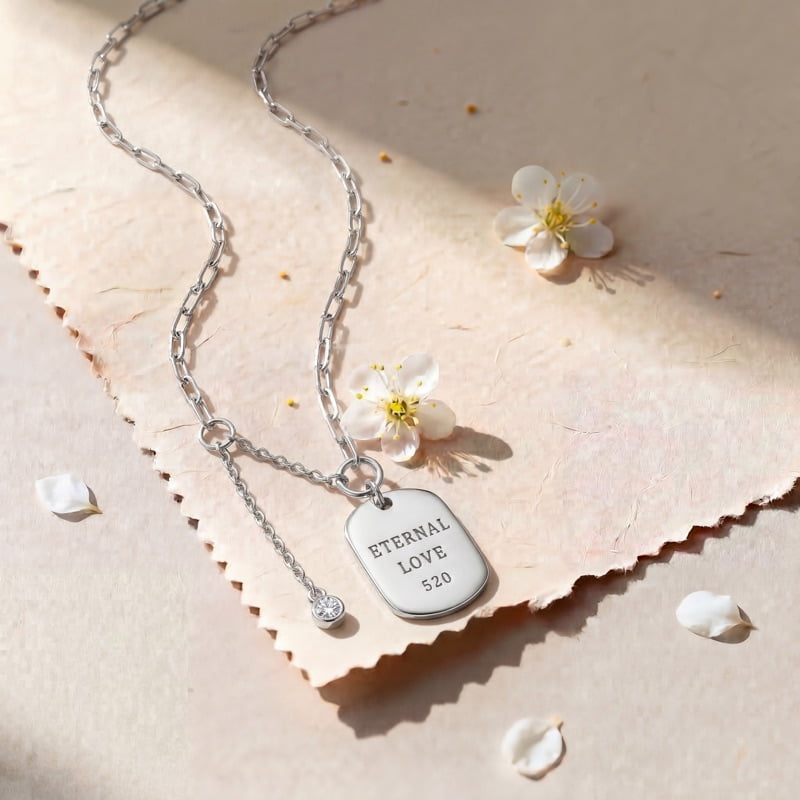 Vyanika Eternal Love Pendant
