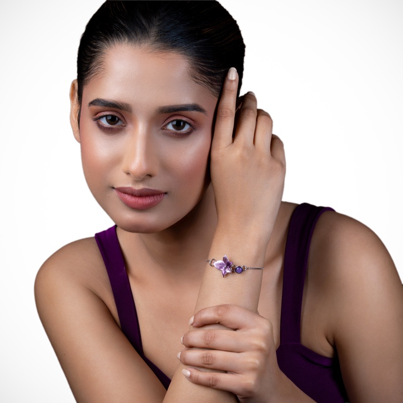 Vyanika Lavender Bloom Bracelet – Silver Floral Charm