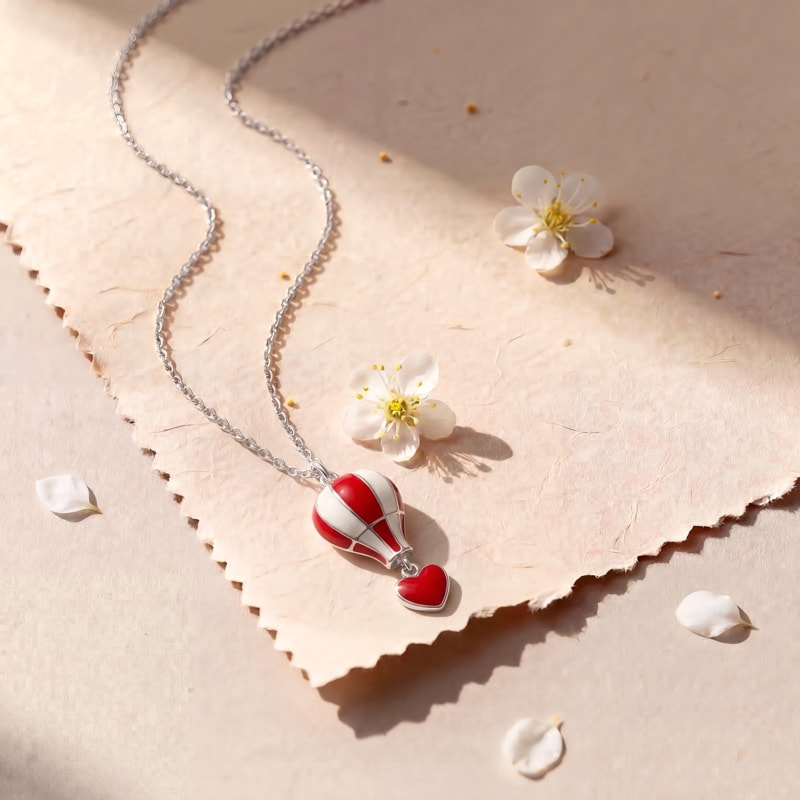 Vyanika Love Balloon Pendant