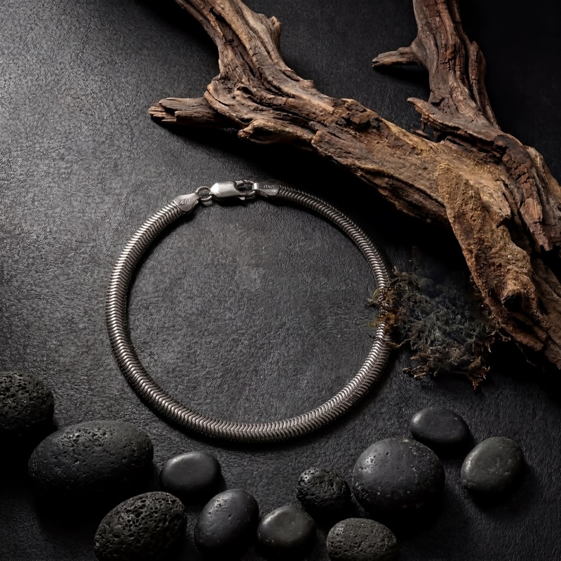 Vyanika Men’s Silver Snake Chain Bracelet