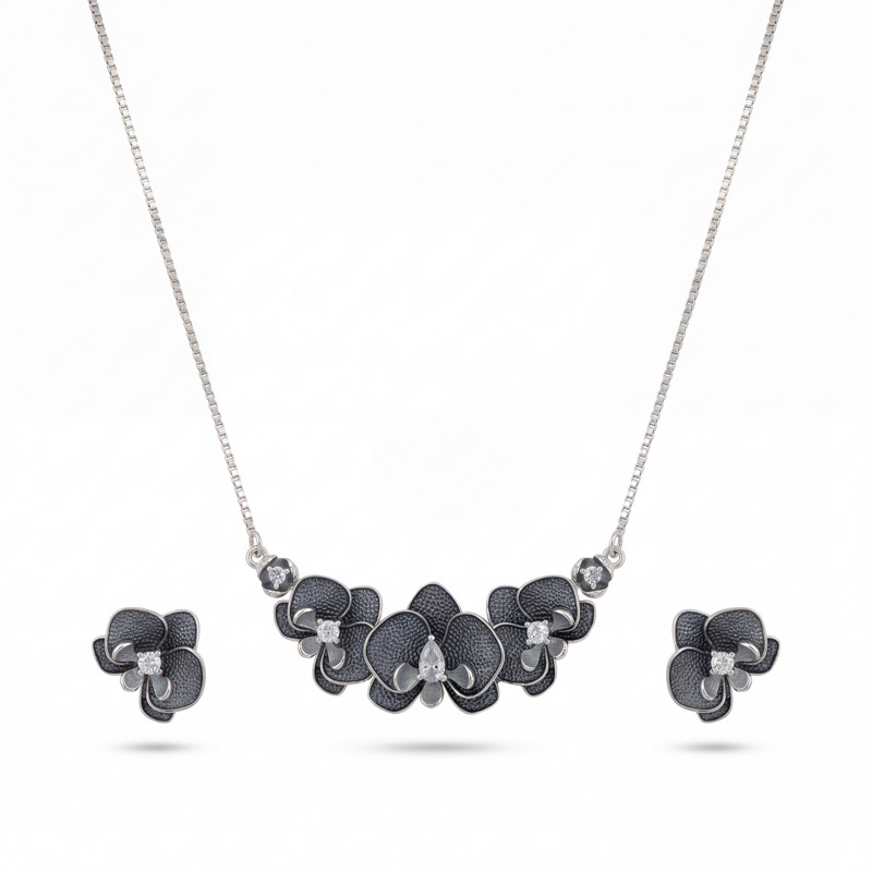 Vyanika Noir Bloom Necklace Set – Black Floral Elegance