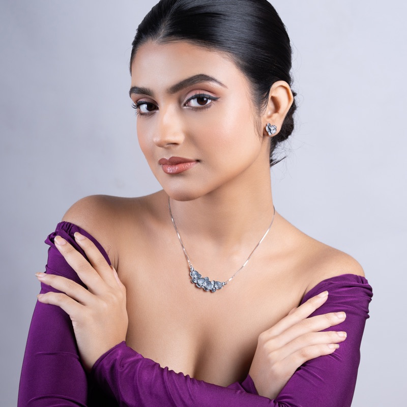 Vyanika Noir Bloom Necklace & Earrings Set